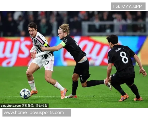 戴维喜获进球助力球队获胜立志在欧冠赛场更进一步