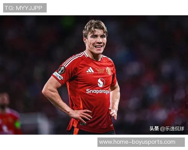 维埃里盛赞霍伊伦潜力巨大或将成为世界顶级前锋之一